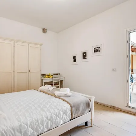 Apartament The Country In The - Parco Delle Cascine *